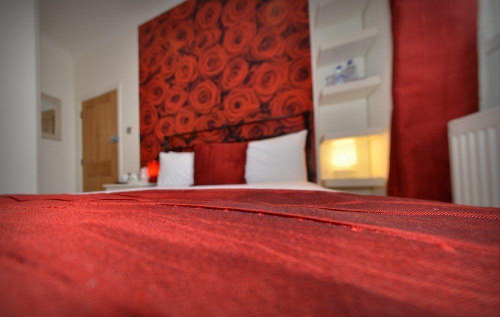 Bamboo Guesthouse Борнмут Екстер'єр фото