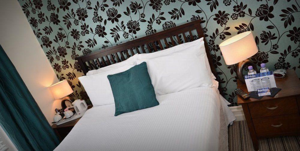 Bamboo Guesthouse Борнмут Екстер'єр фото