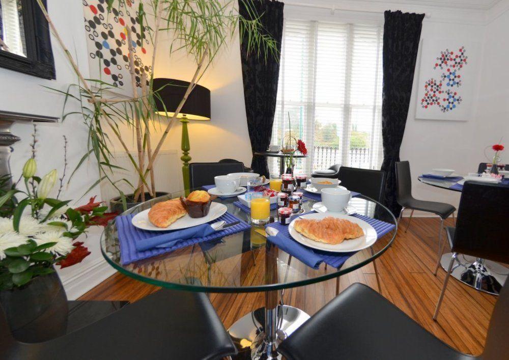 Bamboo Guesthouse Борнмут Екстер'єр фото