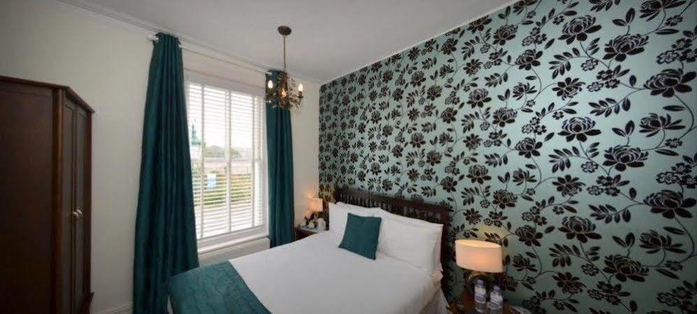 Bamboo Guesthouse Борнмут Екстер'єр фото