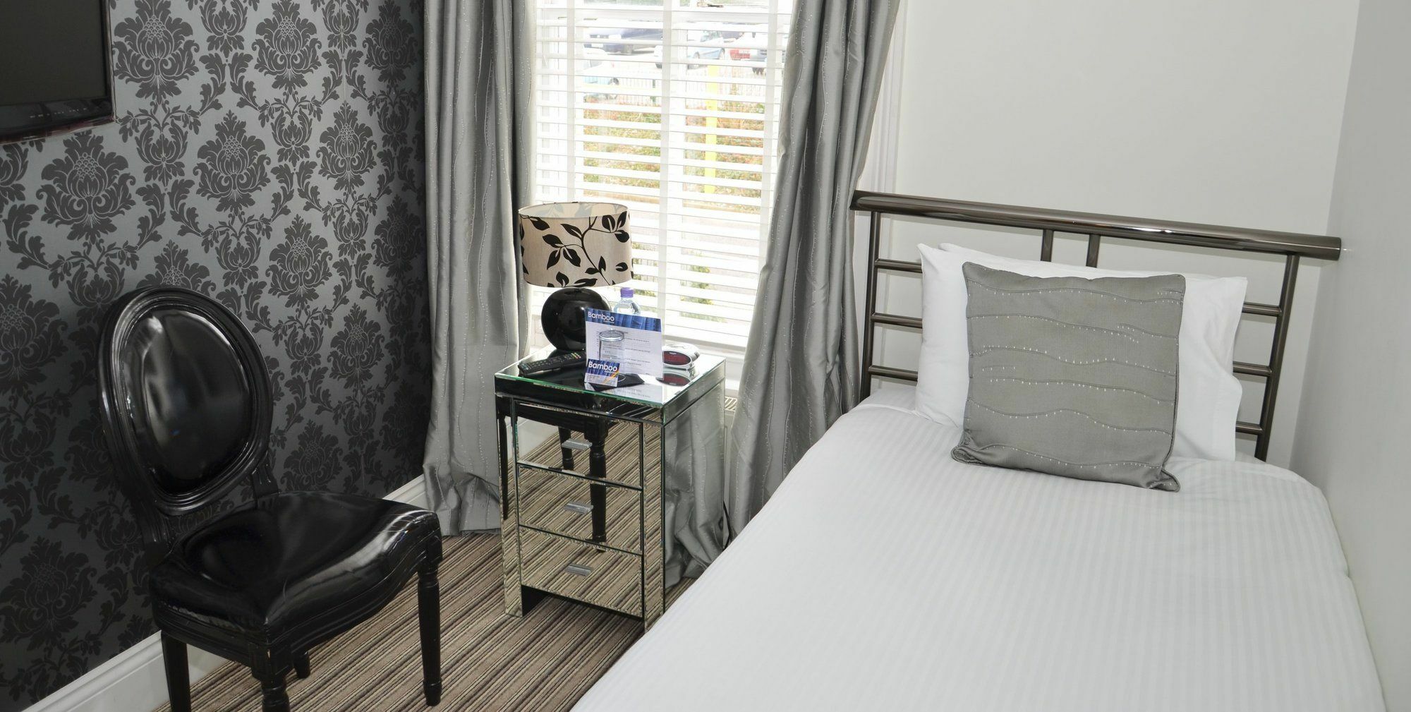 Bamboo Guesthouse Борнмут Екстер'єр фото